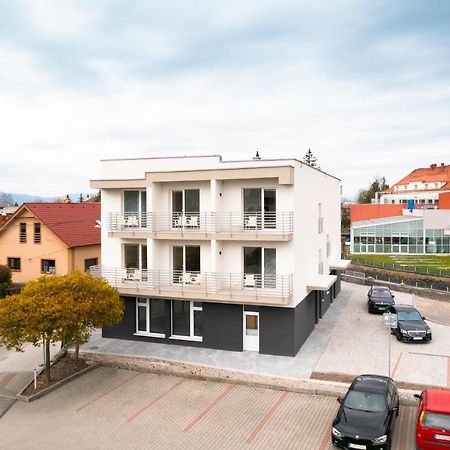 Ubytovanie Biely Dom Turčianske Teplice 外观 照片